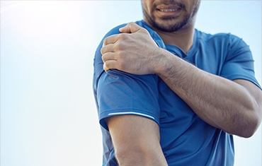 How to Know If Your Shoulder Injury Needs Surgery