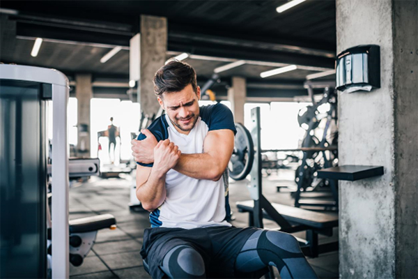 The Difference Between Soreness and a Sports Injury